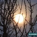 Keindahan Sang Bulan - Puisi Euis Rosalia