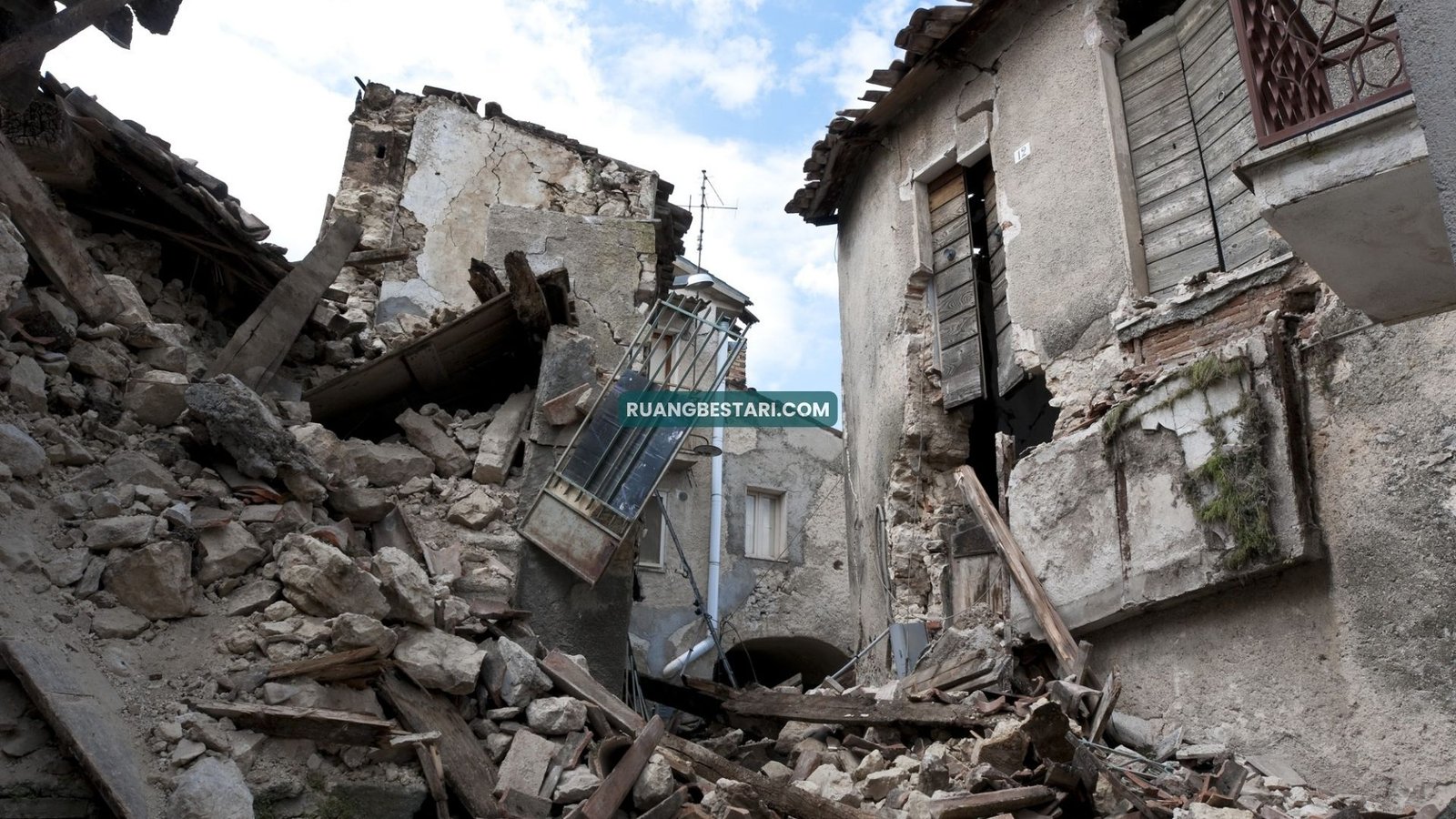 Indonesia Sering Gempa