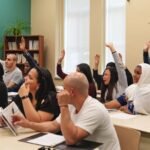 BEKAL SEKANTONG ASA IBU Puisi: Atiatu Islamiyah