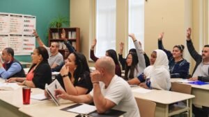 BEKAL SEKANTONG ASA IBU Puisi: Atiatu Islamiyah