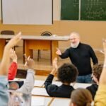 KESAKSIAN BISU Puisi: Aminuddin Aziz