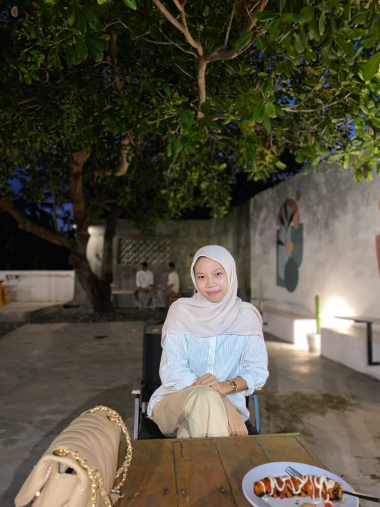 Peran Interaksi Budaya Lisan dan Keaksaraan Digital dalam Membangun Identitas Budaya Generasi Muda di Media sosial
